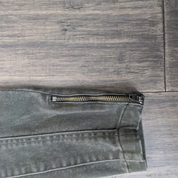 Olive gree, high wais, zip ankle skinny pants - Picture 4 of 6